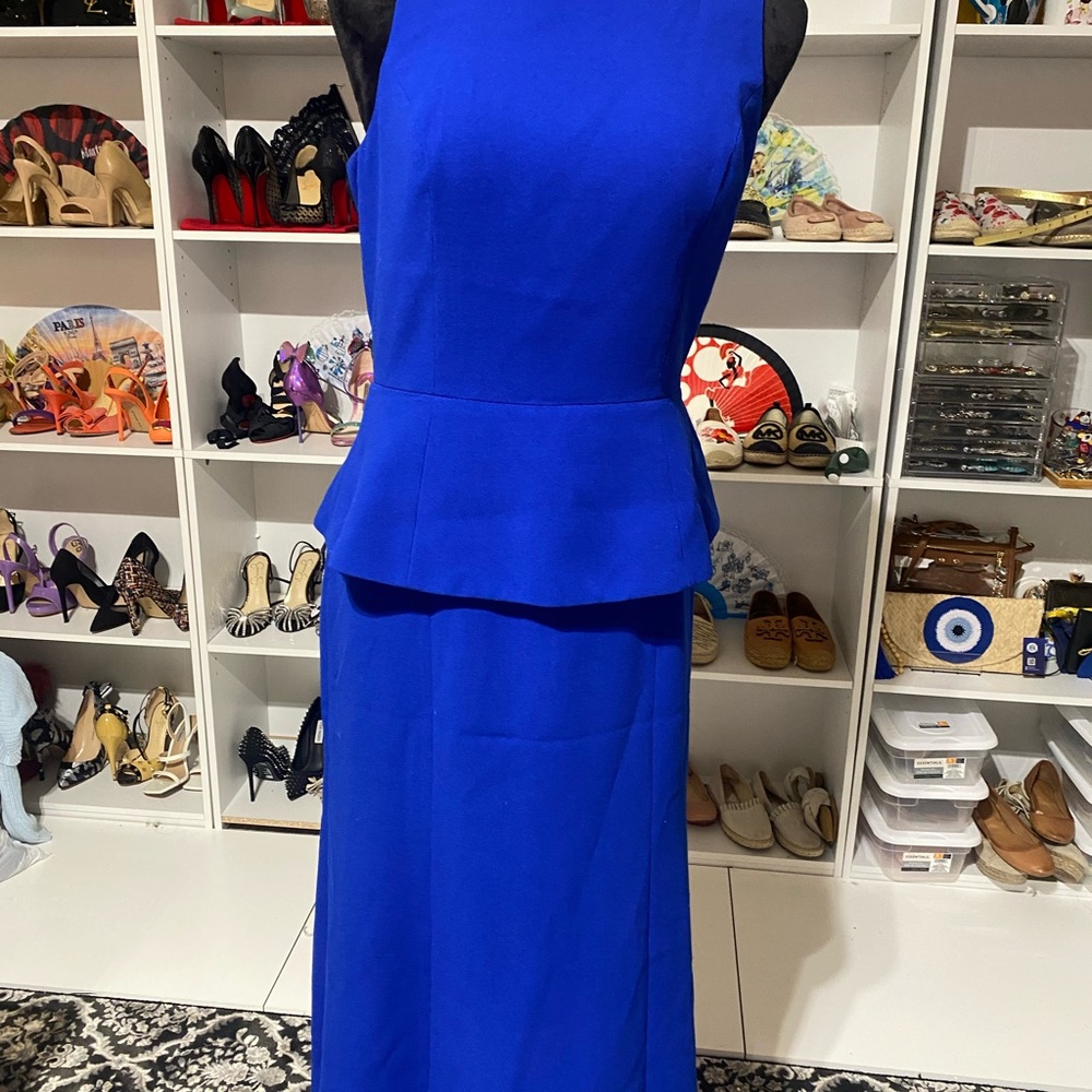 Elegant Blue Sleeveless Dress